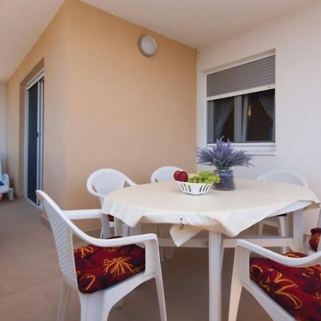 Apartmani Korenika Brodarica  Exteriör bild