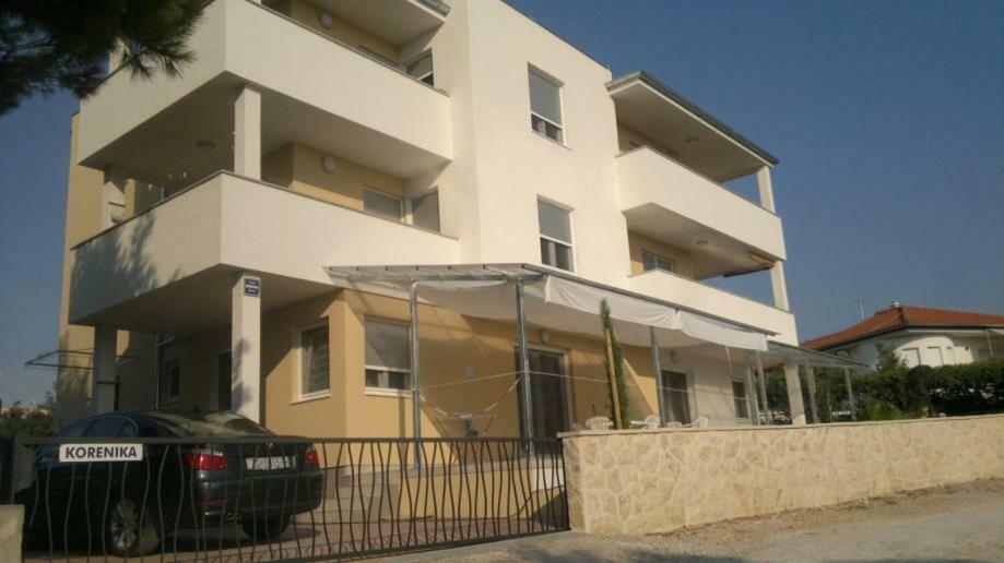 Apartmani Korenika Brodarica  Exteriör bild